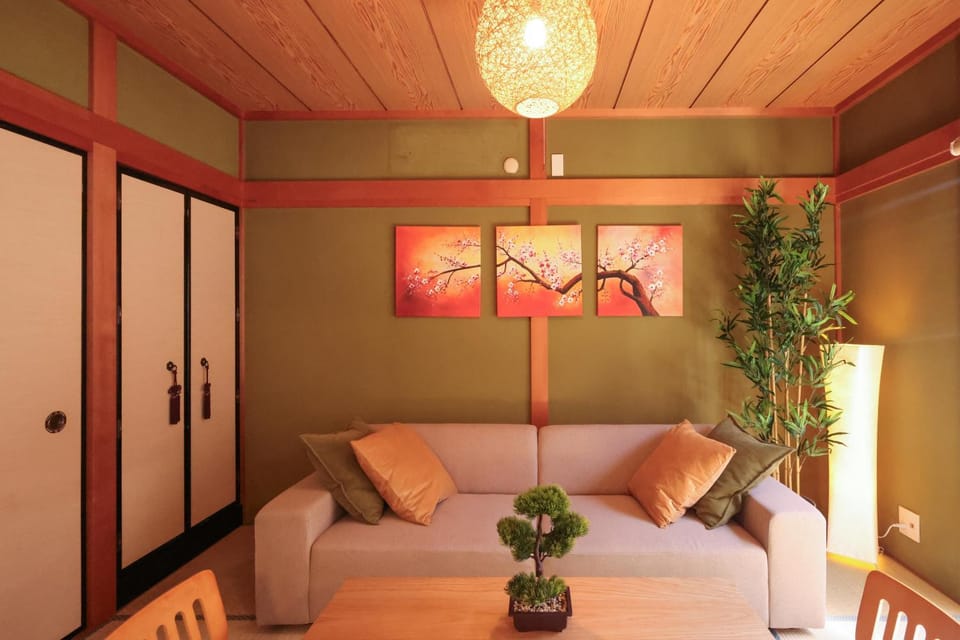 Living room, Seating area