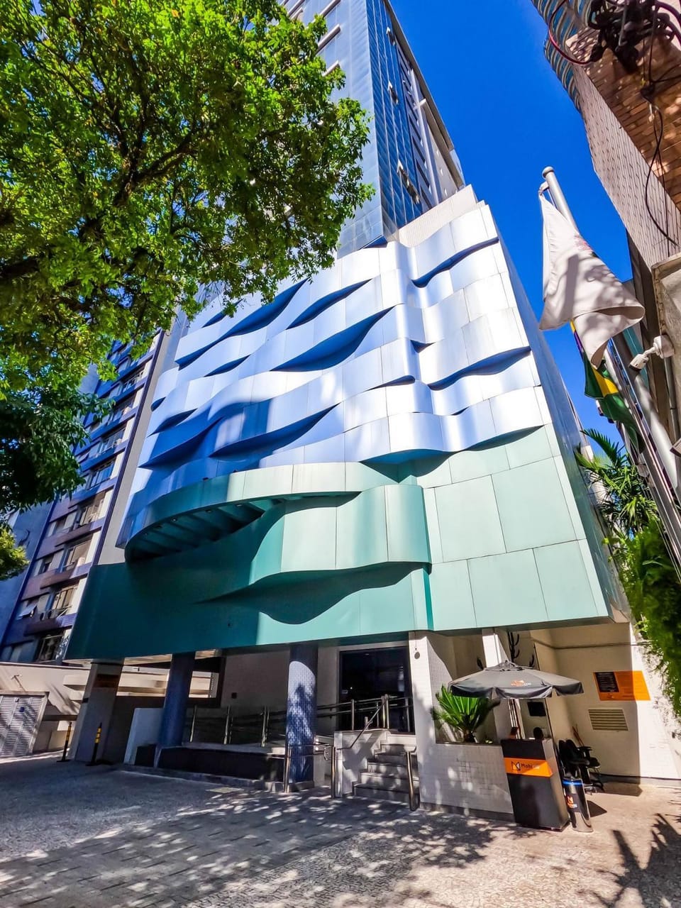 Property building, Facade/entrance