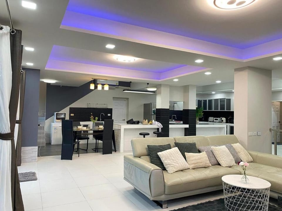 5BR Lucky Pool Villa Kathu Golf - 12 guest Villa in Kathu