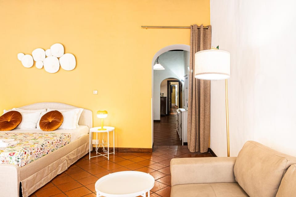 Bed, Living room, Photo of the whole room