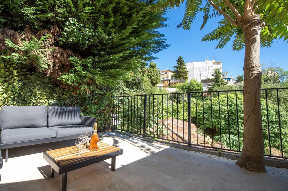 Patio, Day, View (from property/room), Balcony/Terrace, Living room, Dining area
