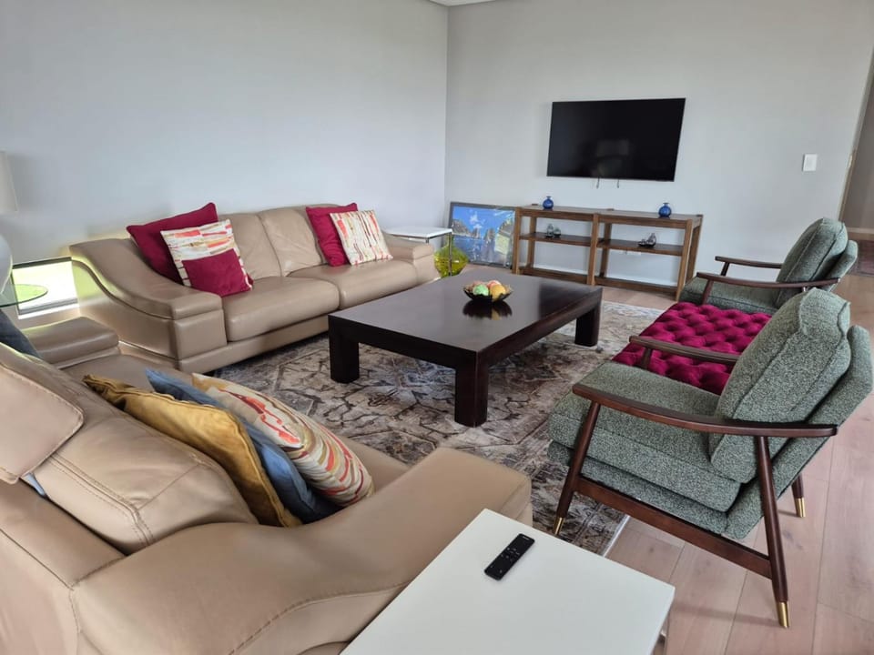 Communal lounge/ TV room, Seating area