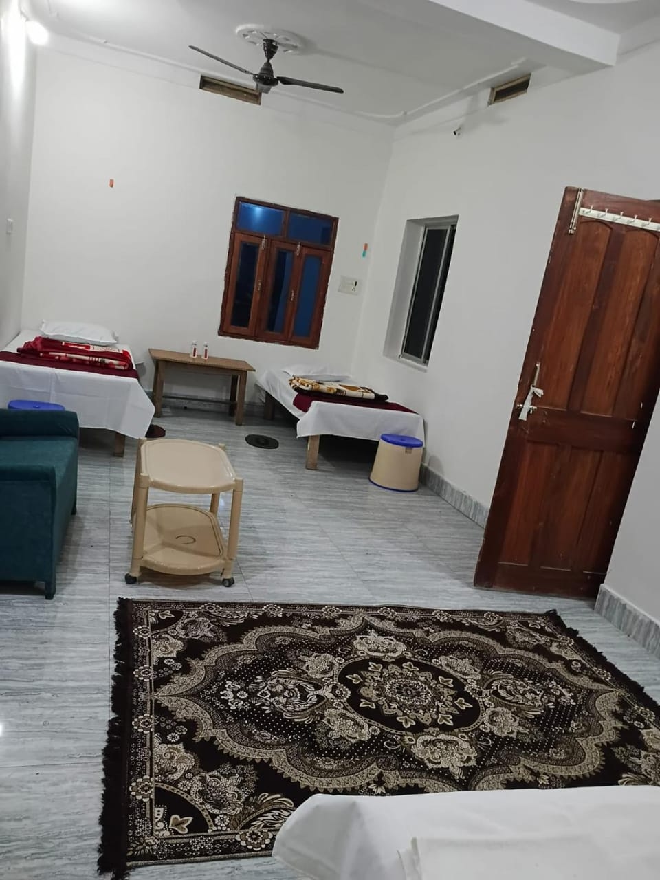 Shahi House Bed and Breakfast in India