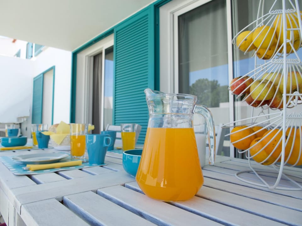 Off site, Dining area