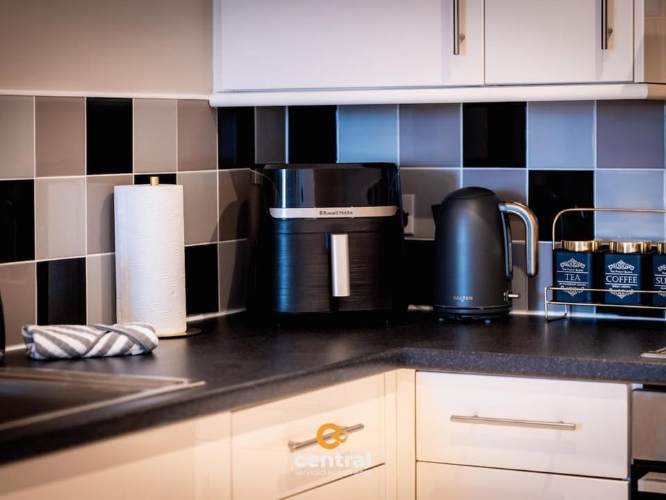 Coffee/tea facilities, Kitchen or kitchenette, dishwasher, minibar, stove, toaster