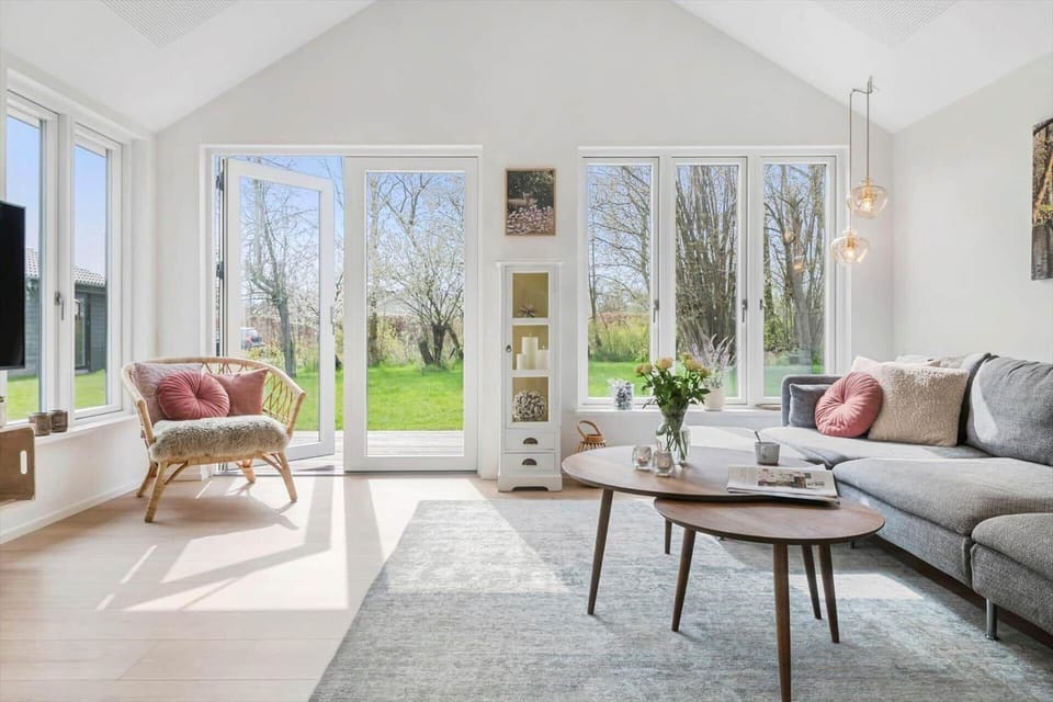 N328-Karrebaeksminde-Reedtzholmvej-35-A House in Næstved
