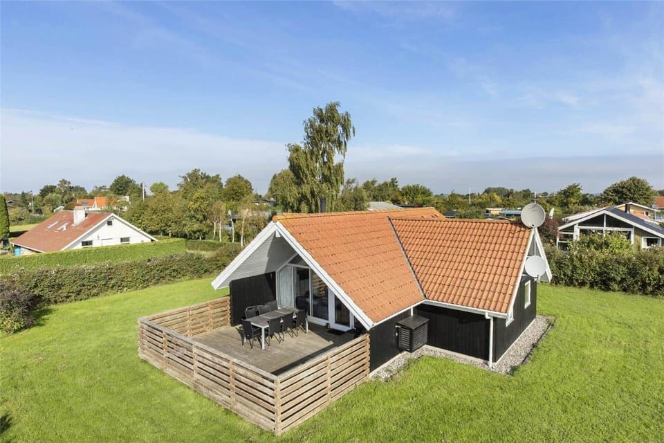 N102-Karrebaeksminde-Krageholmsvej-82 House in Næstved