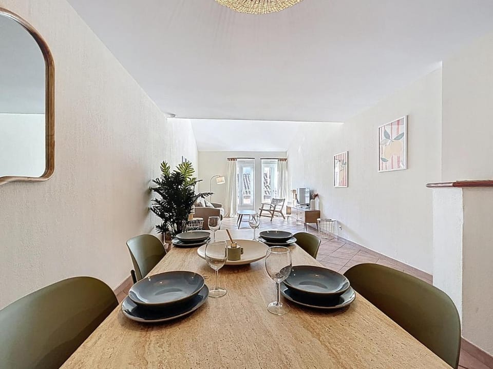 Les Colonnes - Appartement en duplex - Wifi Apartment in Narbonne