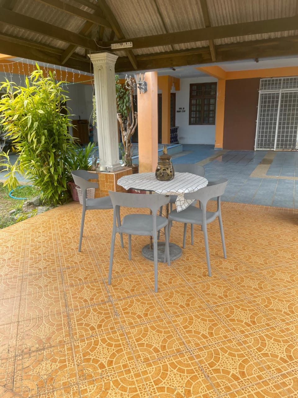 Seating area