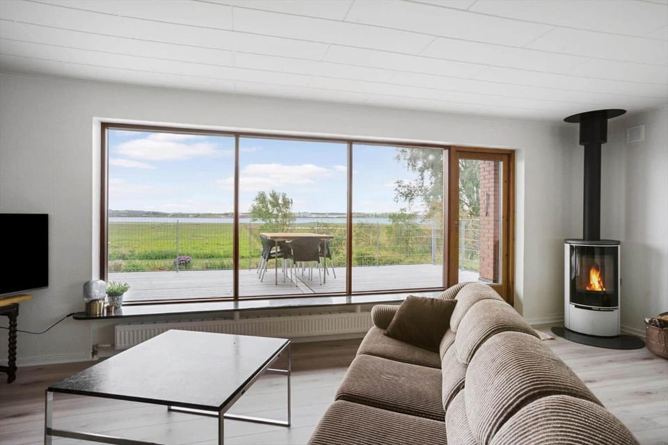 JB244-Logstor-Aggersborgvej-51 House in Denmark