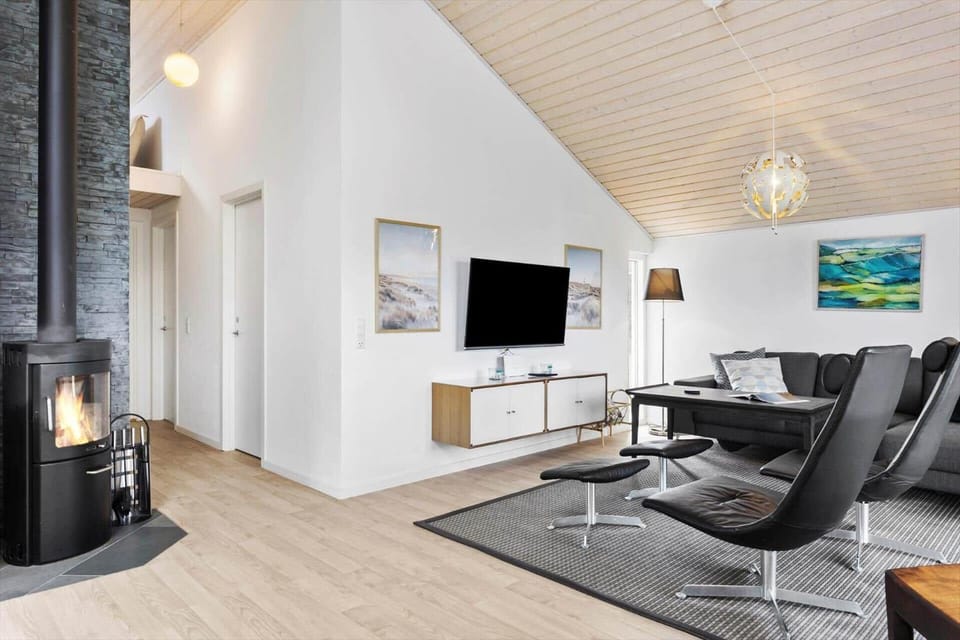 JB239-Brovst-Kronvildtvej-208 House in Brovst