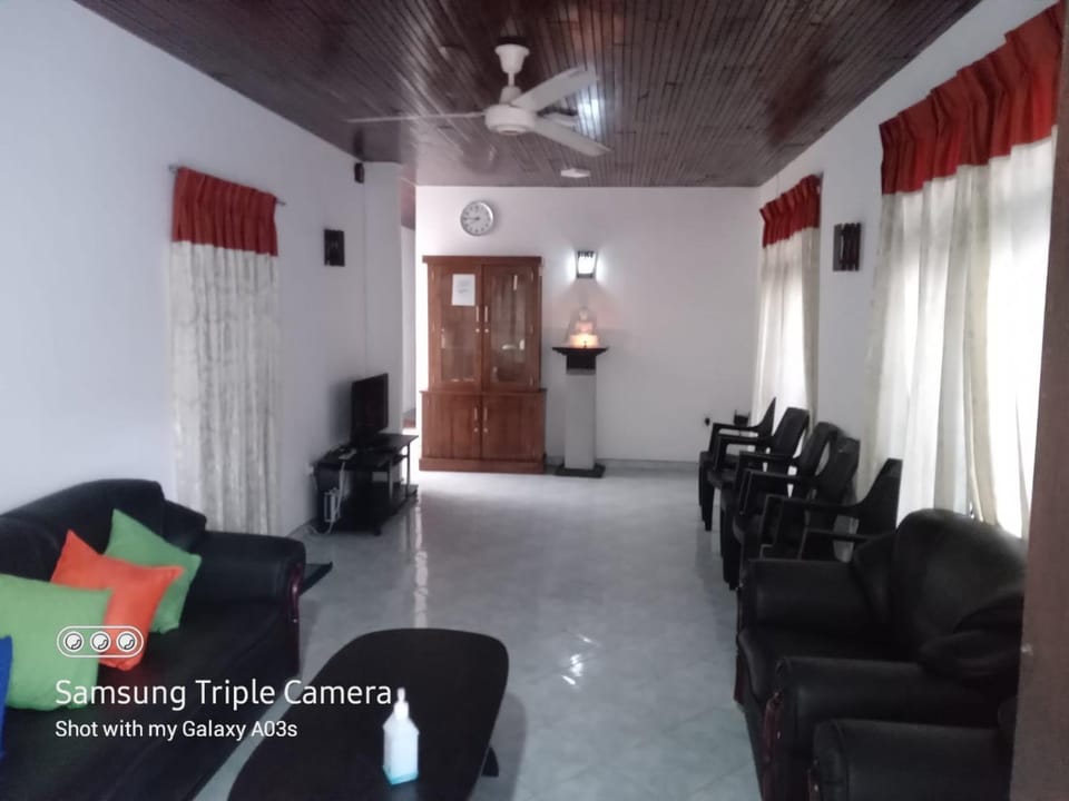 Villa 307 8 room 22 guest appartment Bed and Breakfast in Southern Province