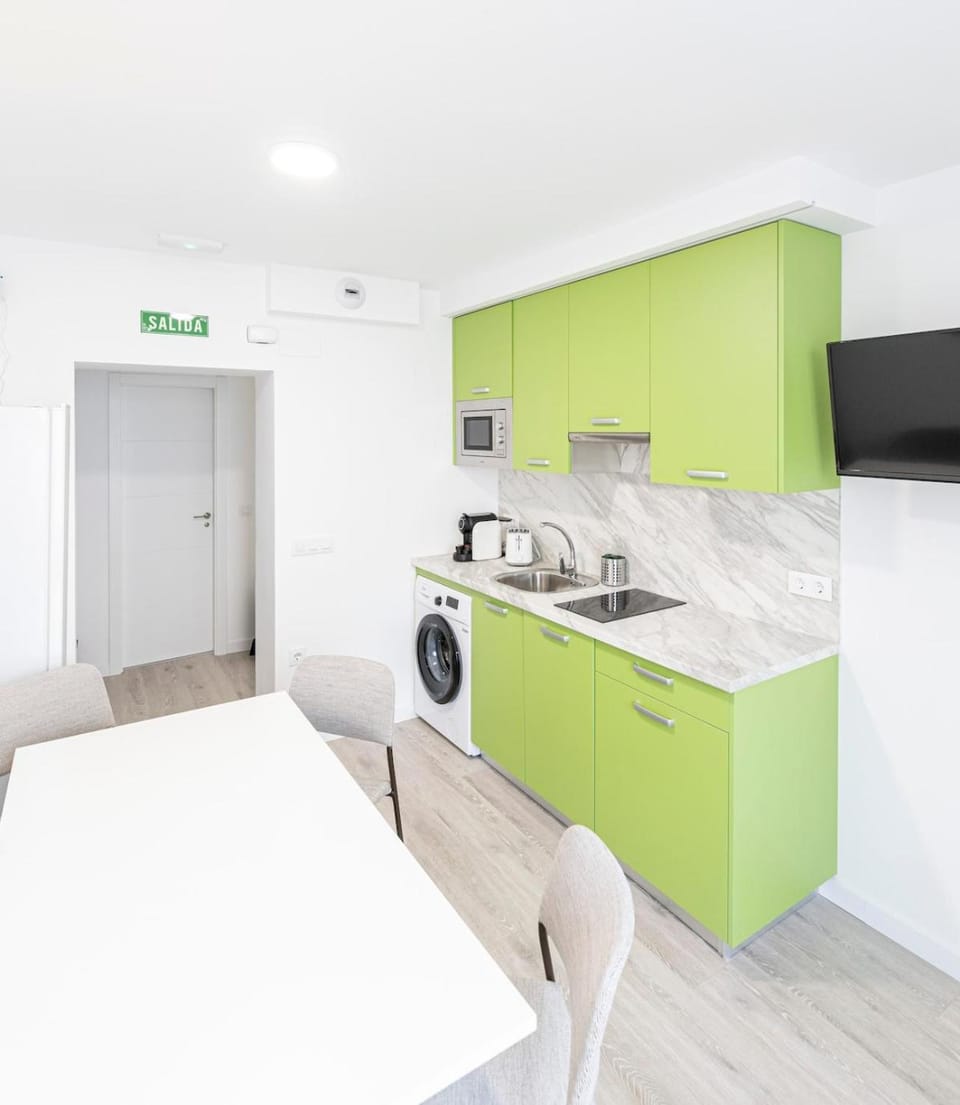 Alcalde Sainz de Baranda 80, Local B, by JD Apartment in Madrid