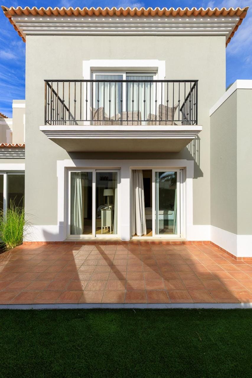 V4 Duplex Quinta do Lago Sal House in Faro District