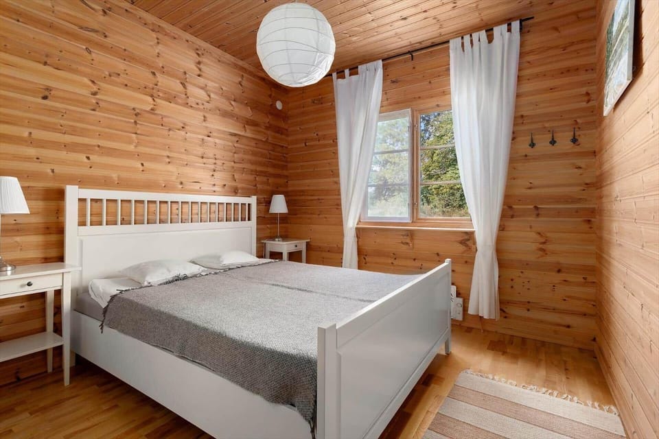 KAL642-Fagerhult-Solaeng-203 House in Kalmar County, Sweden