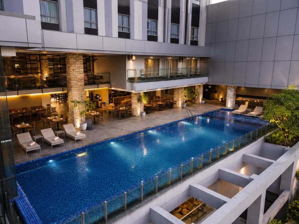 Swimming pool