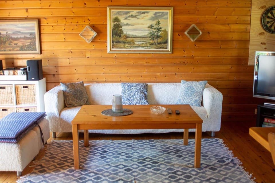 OGO743-Oedeshoeg-Gyllinge-Hassebo-1 House in Västra Götaland County