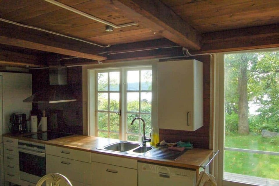 KAL690-Gamleby-Casimirsborg-Ugglebo House in Kalmar County, Sweden
