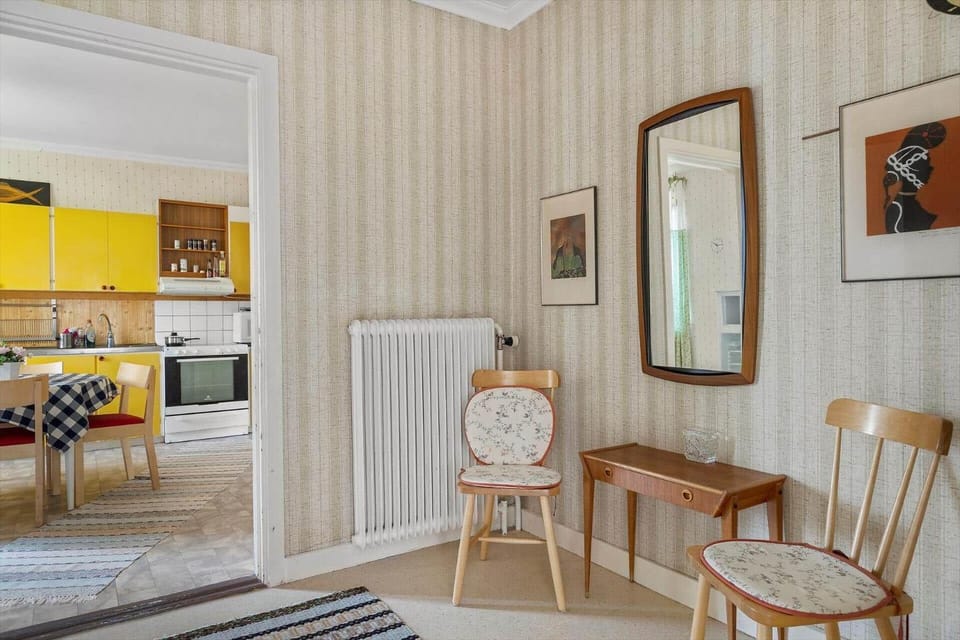 NAR406-Haellefors-Sangshyttan-53 House in Sweden
