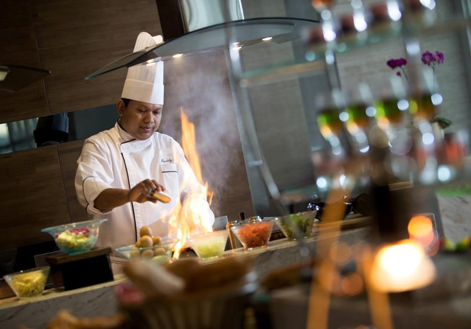 Staff, Breakfast, Breakfast