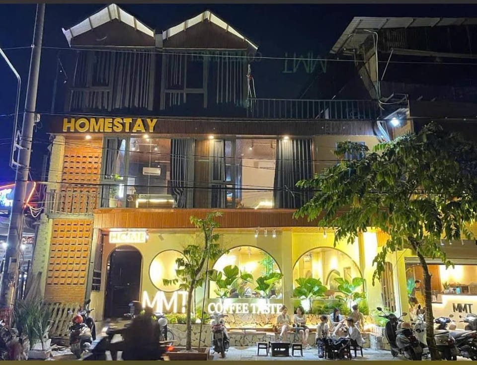 Property building, Night