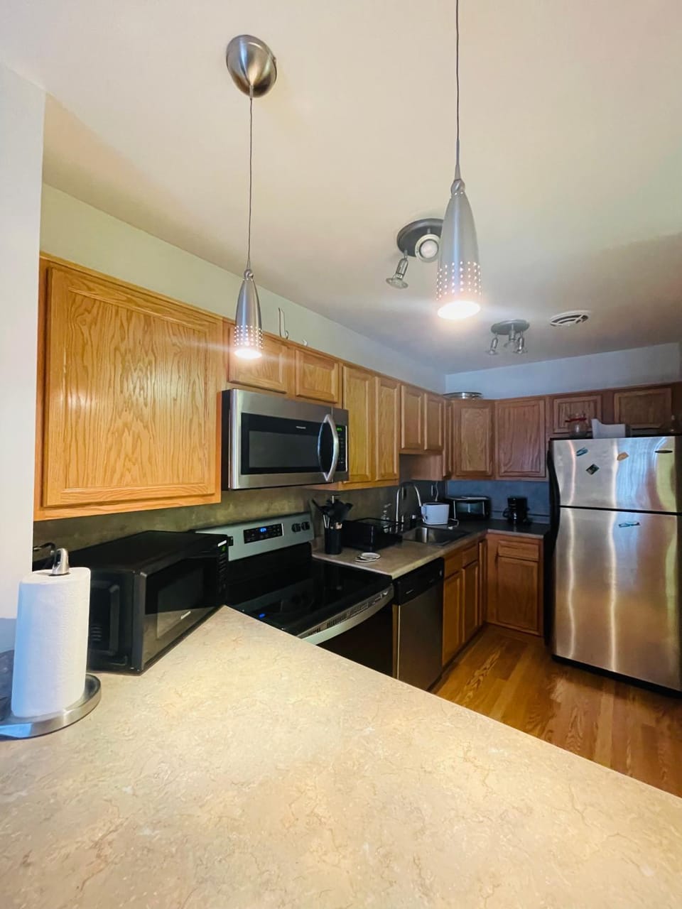1BR w Balcony & Parking Monthly Discount Apartment in Cheltenham Township