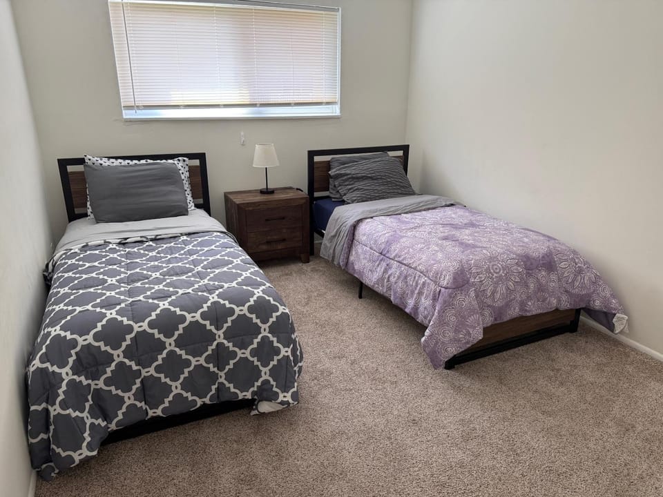 1st Floor 2BR2BA Monthly Discount Apartment in Cheltenham Township