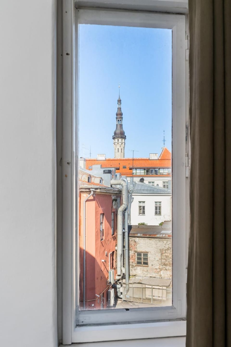 2-bed, 1,5-bath Old Town Flat with Sauna and Bar Apartment in Tallinn