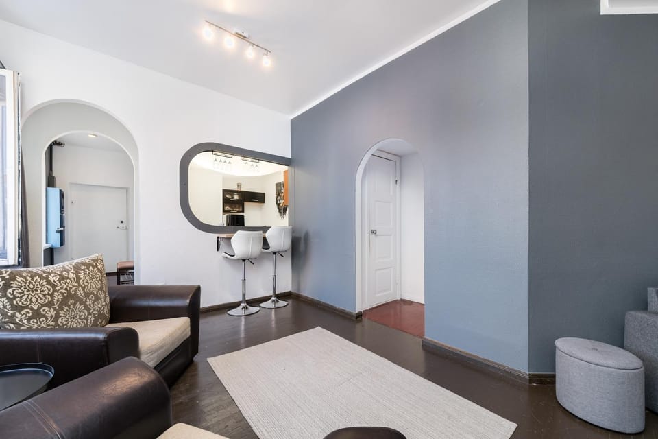 2-bed, 1,5-bath Old Town Flat with Sauna and Bar Apartment in Tallinn