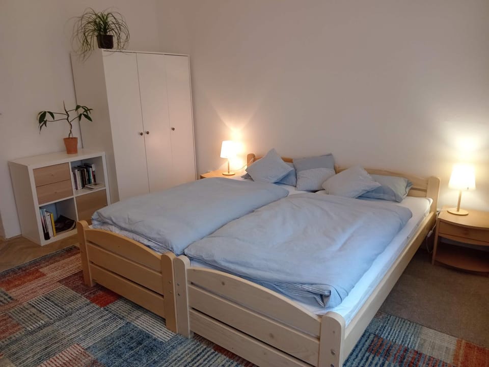 Bed, Bedroom, wardrobe