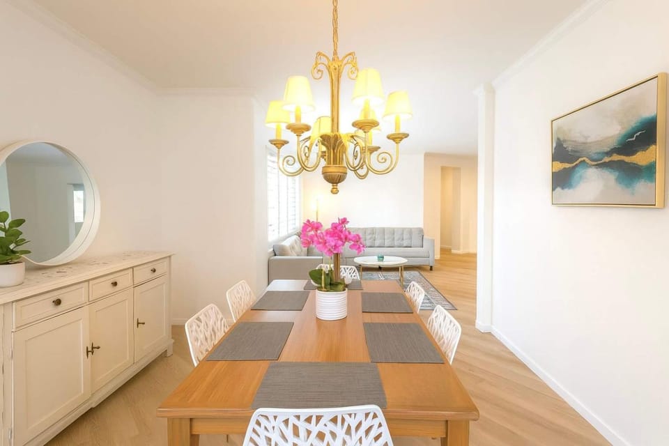 Allura Del Mar Heights Pet-Friendly 5BR Retreat House in San Diego
