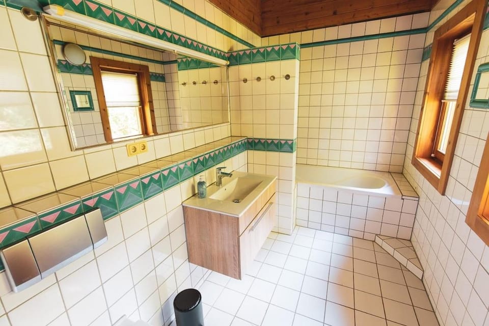 Gemütliches Holzhaus bis 12 Schlafplätze House in Rhineland-Palatinate