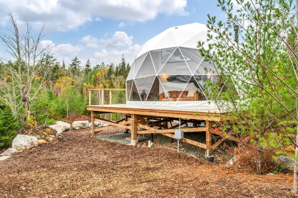 Nalu Retreat Glamping Domes Luxury tent in Halifax