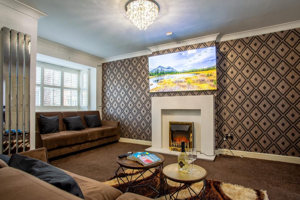 TV and multimedia, Living room, Seating area