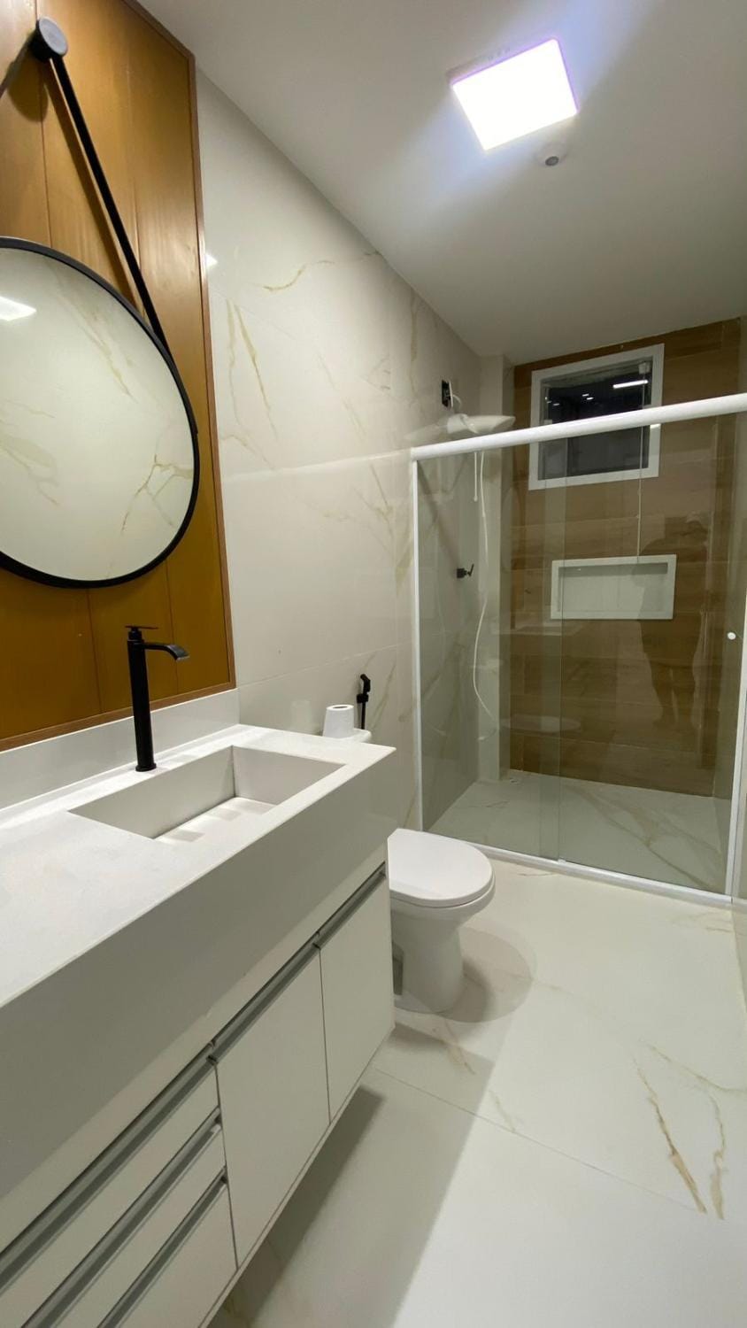 Shower, Bathroom, towels