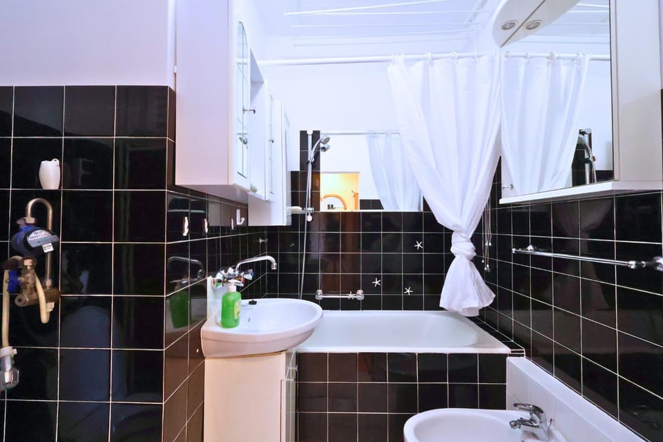 Apartament #SPORTOWA FV PARKING by APARTAMENTY OKAZJA Apartment in Poland