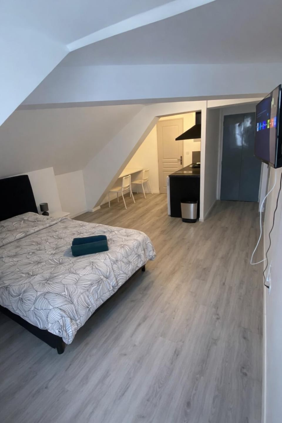 TV and multimedia, Evening entertainment, Bedroom