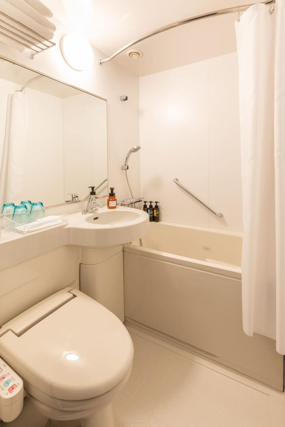 Far East Village Hotel Tokyo Ariake - Vacation STAY 26441v Hotel in Japan