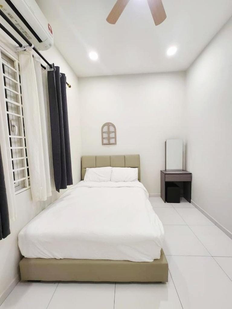 Ipoh Seri Botani 5br22 pax bbq mahjong House in Ipoh