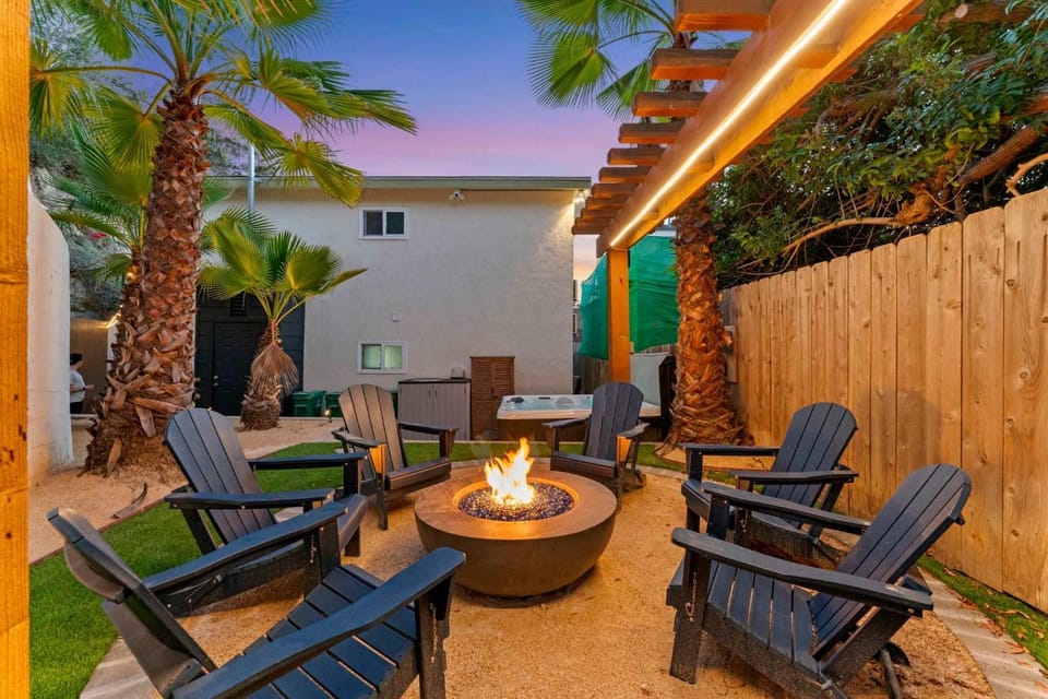 Stylish Apartments in Mission Hills with Outdoor Space Apartment in San Diego