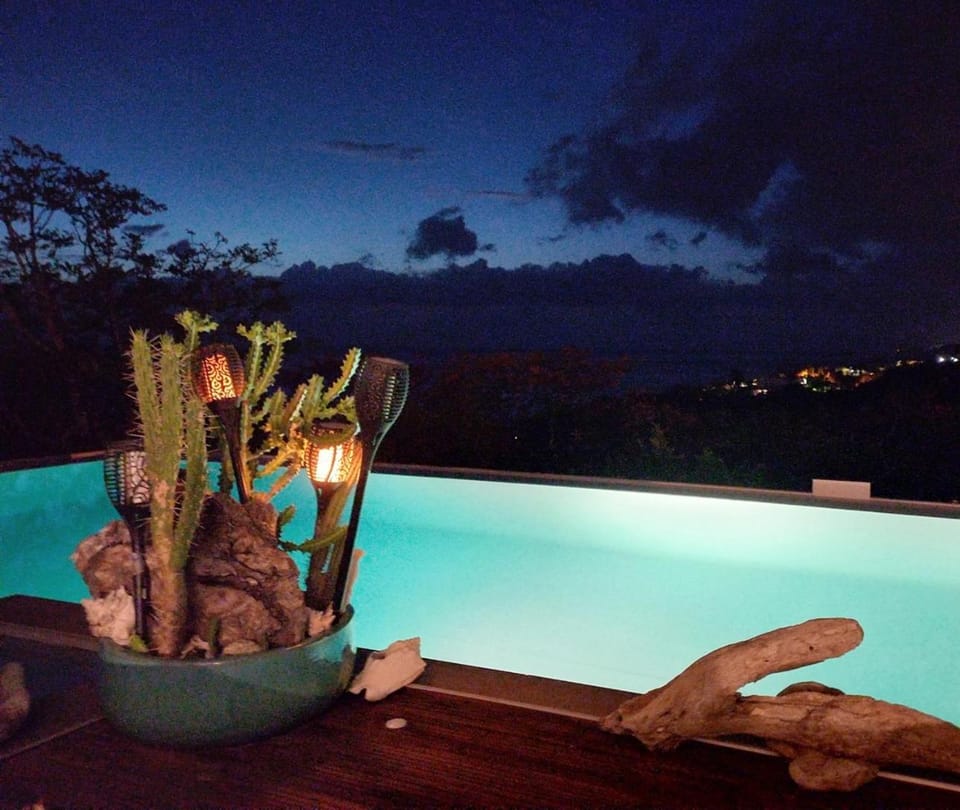 Night, Swimming pool