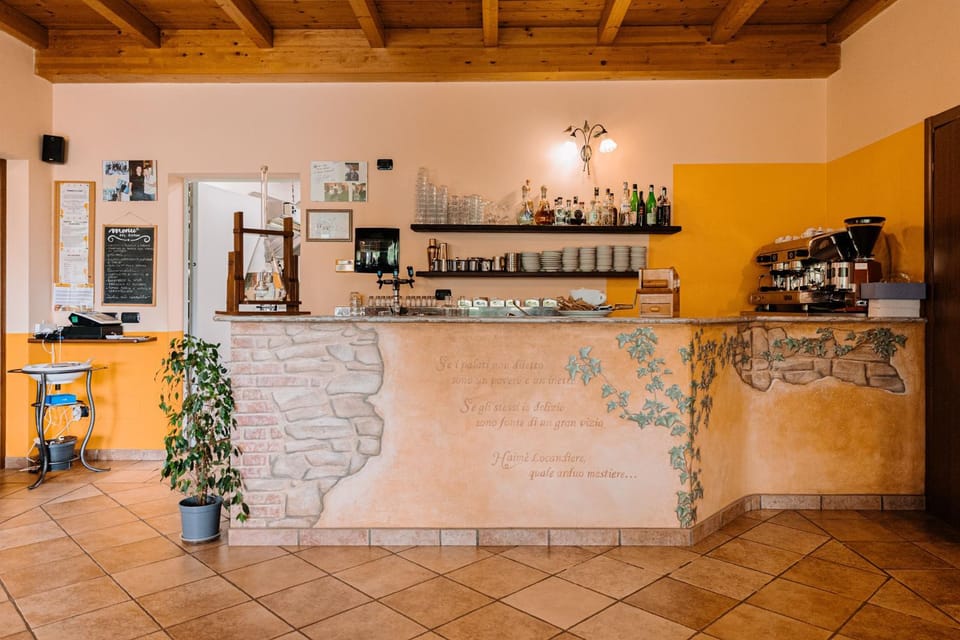 Lounge or bar