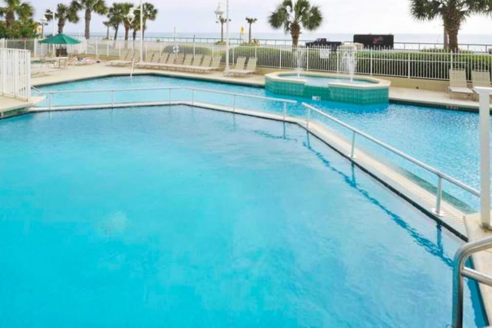 Majestic Sun B0507 Apartment in Miramar Beach