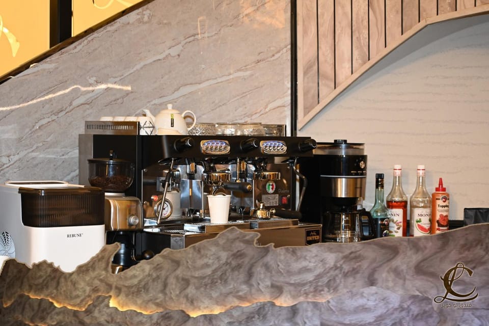 Coffee/tea facilities, Food and drinks, Drinks