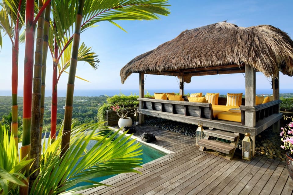 Seating area, Sea view