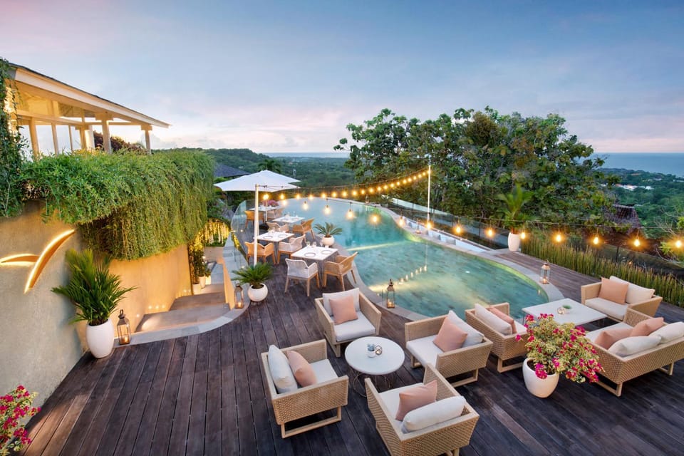Lounge or bar, Swimming pool
