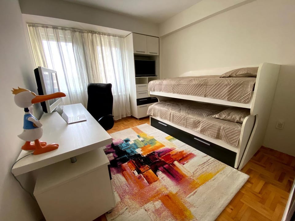 TV and multimedia, bunk bed, wardrobe