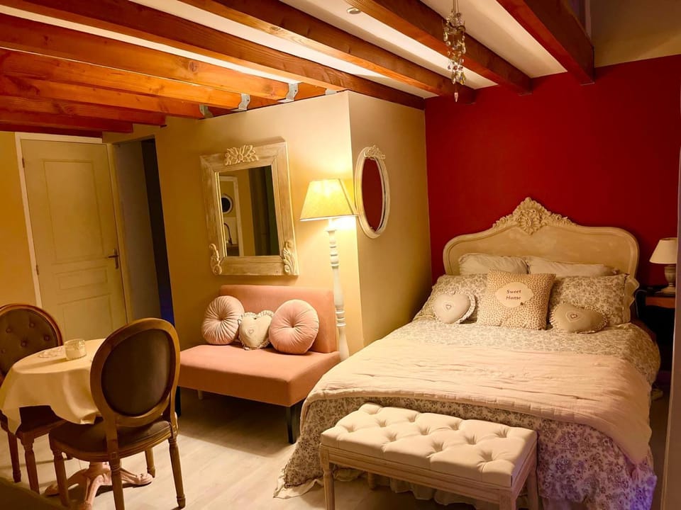 Le Boudoir, inclus petit déjeuner House in Auvergne-Rhône-Alpes