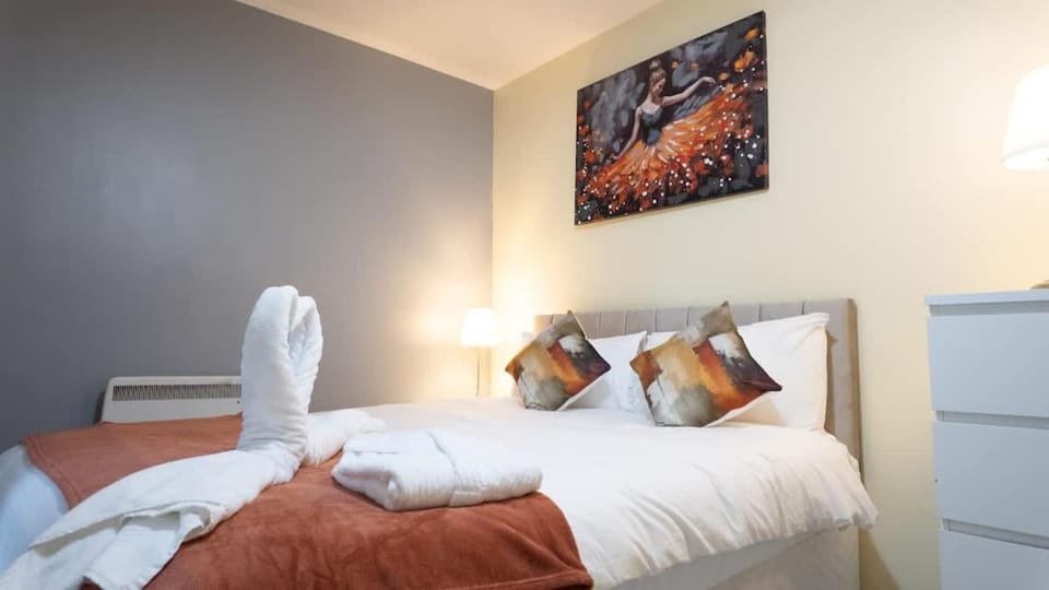 Meadowside Quay 2BR Luxurious Apartment Apartment in Glasgow