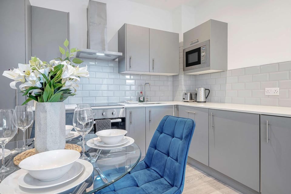 Kitchen or kitchenette, Living room